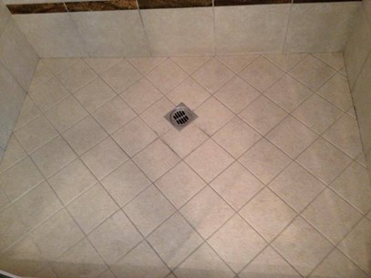 after picture of clean shower tile in Merced CA